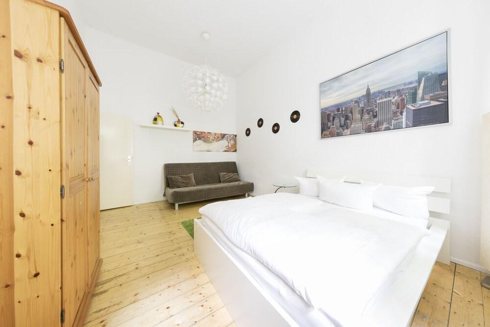 Apartments Berlin Niederbarnimstrasse Dış mekan fotoğraf